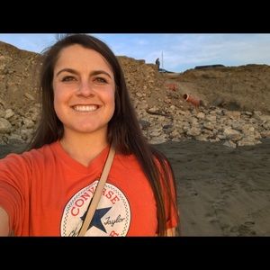 Meet your Posher, Elena